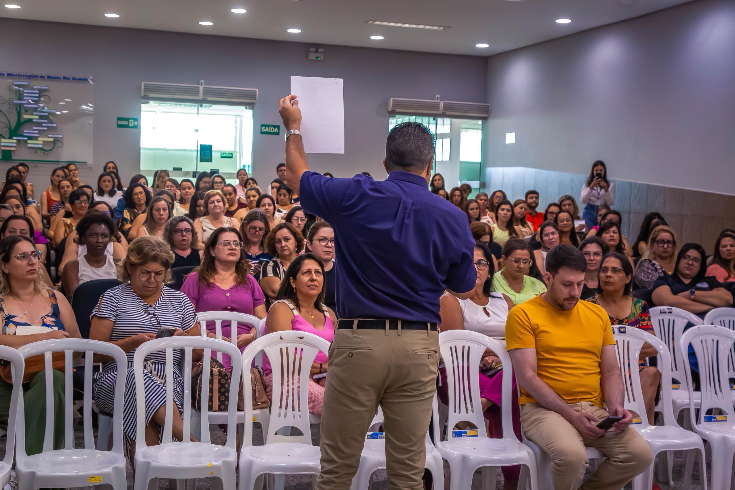 Reunião tratou da efetividade da educação inclusiva como garantia de aprendizado para todos os estudantes, e não somente para crianças com alguma deficiência / Foto: Reprodução