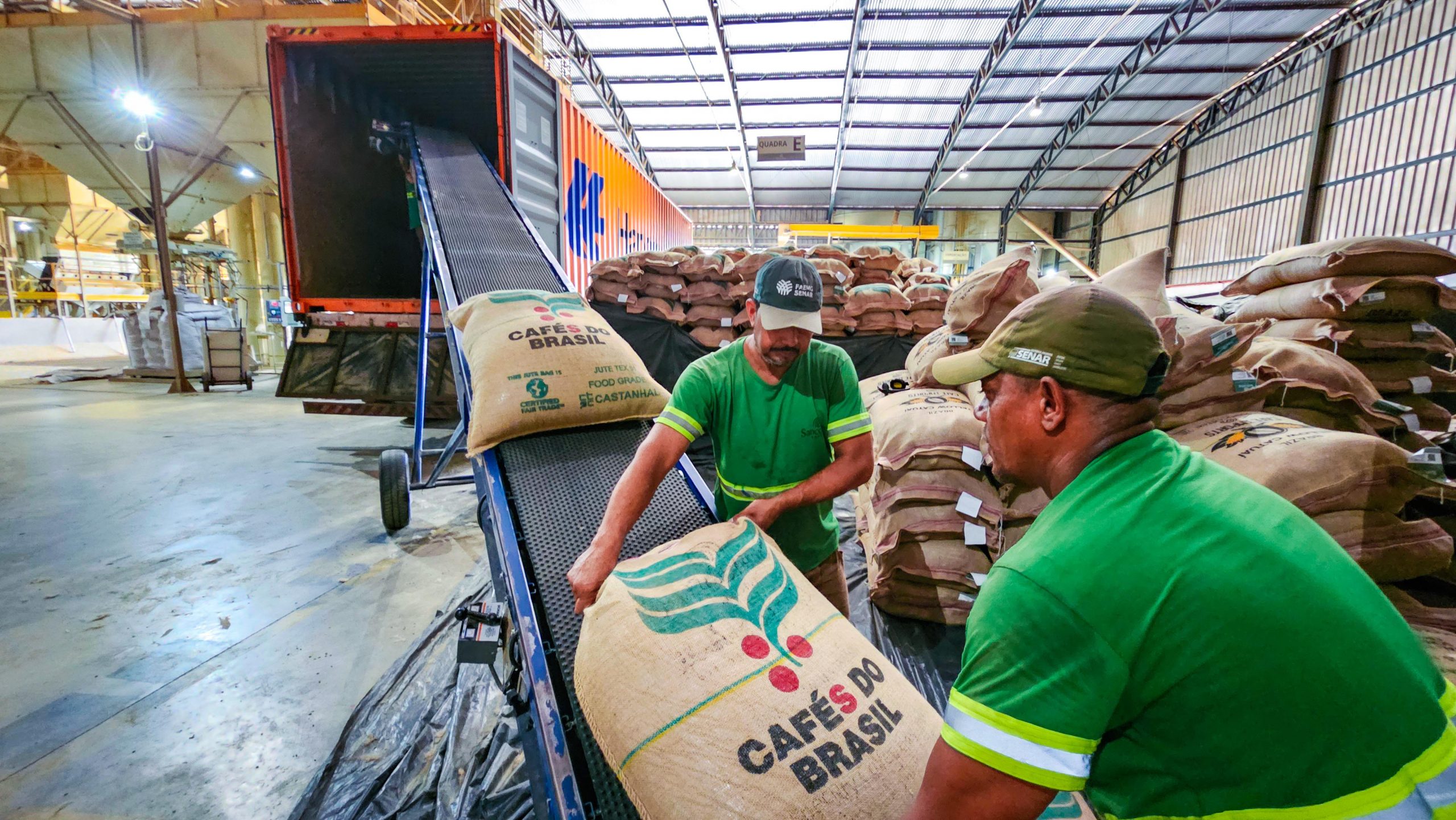 CHINA ASSUME TERCEIRO NO LUGAR NO RANKING DOS MAIORES COMPRADORES DE CAFÉ NA REGIÃO, COM QUASE US$ 12 MILHÕES EM RECEITAS GERADAS / Foto: Reprodução 